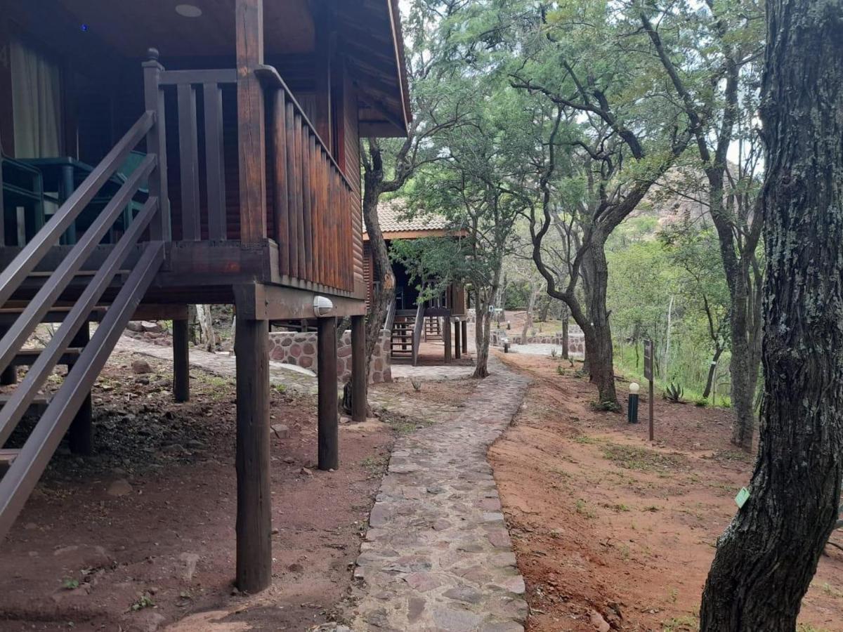 Waterfall Safari Lodge Winterkamp Ngoại thất bức ảnh